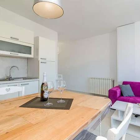 Apartament Curicta 1