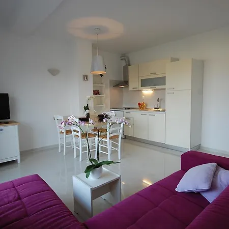 Curicta 1 * Krk Town