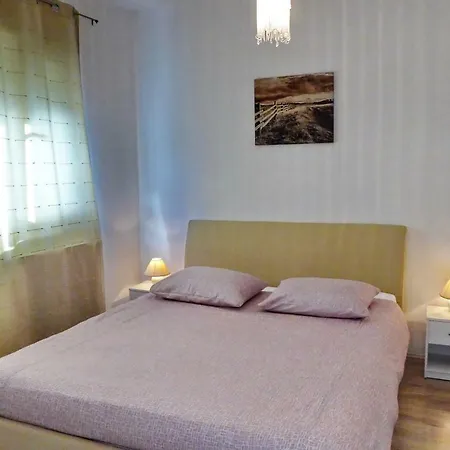 Curicta 1 * Krk Town